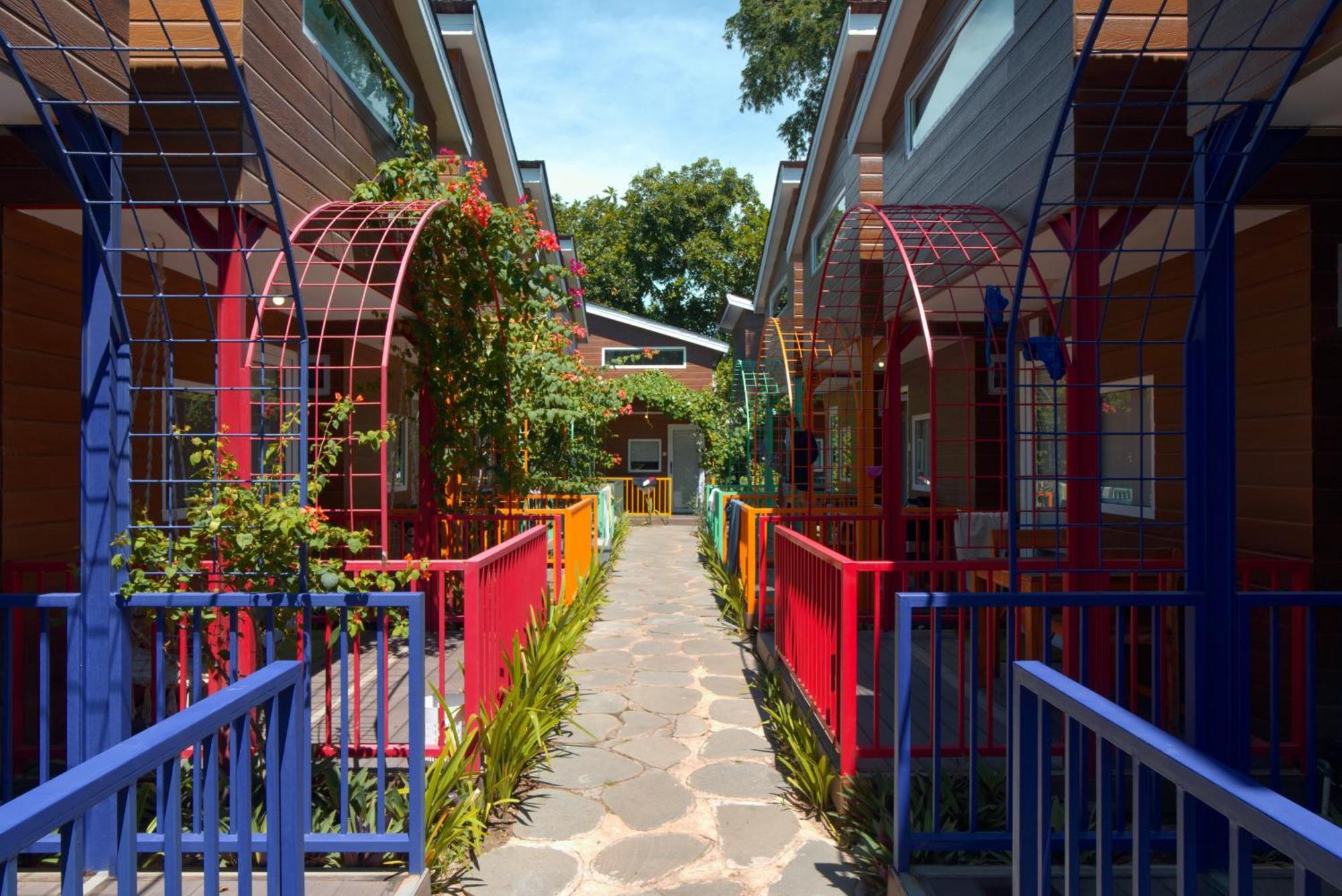 Begadang Hotel กิลิไอร์ ภายนอก รูปภาพ